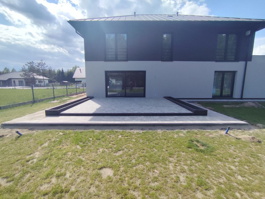 Brukarstwo. Układanie kostki brukowej