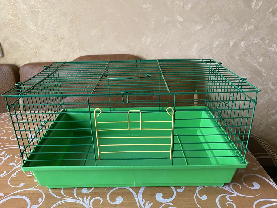 Клетки для морской свинки,хомяка