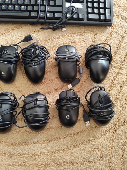 Ratos e teclados com fio