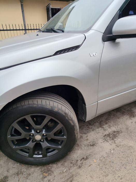 Suzuki Grand Vitara 2.7Benzyna V6 Automat  GAZ LPG