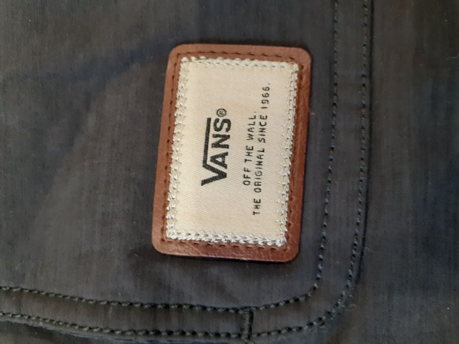 Kurtka zimowa Vans.