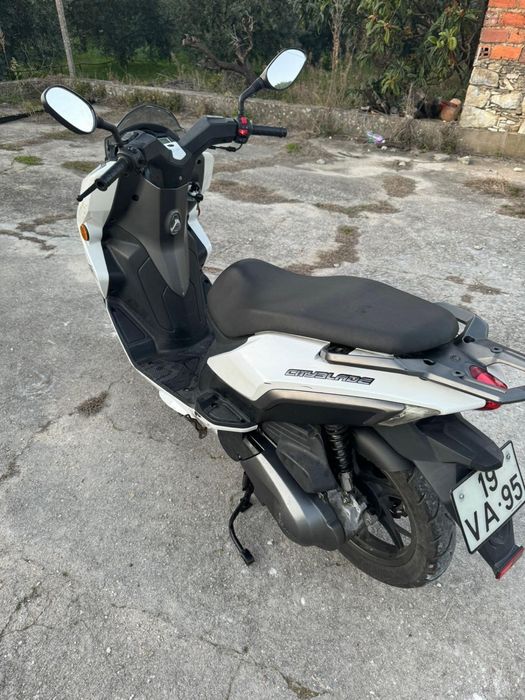 Cityblade Keeway 125cc 2019 – Apenas 11.000 km – Bom estado