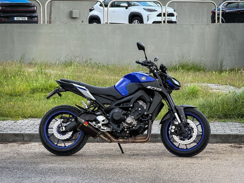 Yamaha MT 09 Akrapovic de 2017