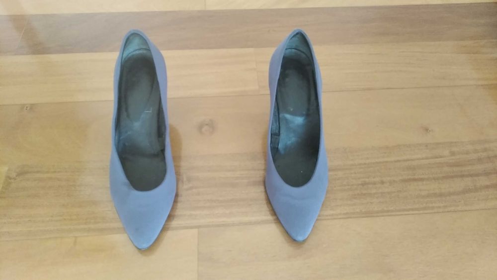 Sapatos em tecido - como novo