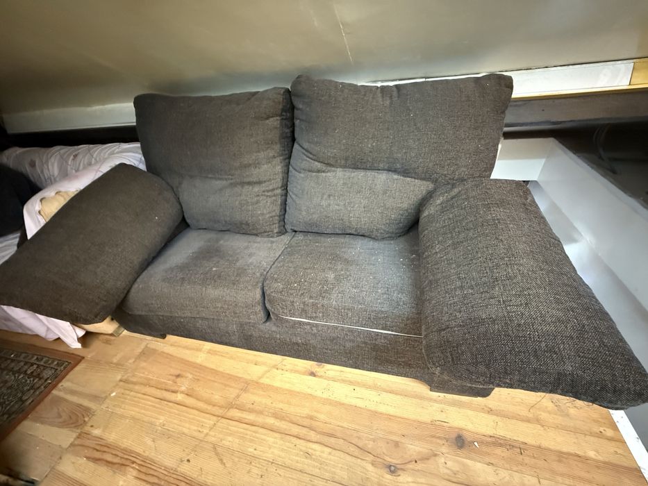 Sofá usado em bom estado