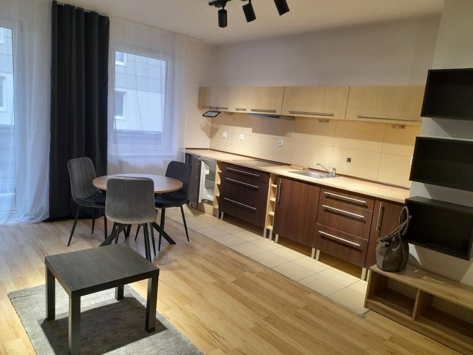 **2 pokoje z garażem z | 37 m² | Naramowice | Karpia 22**