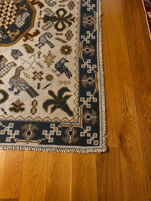 Tapete de Arraiolos em Lã – Feito à mão - Azul e Bege – 200 x 153 cm