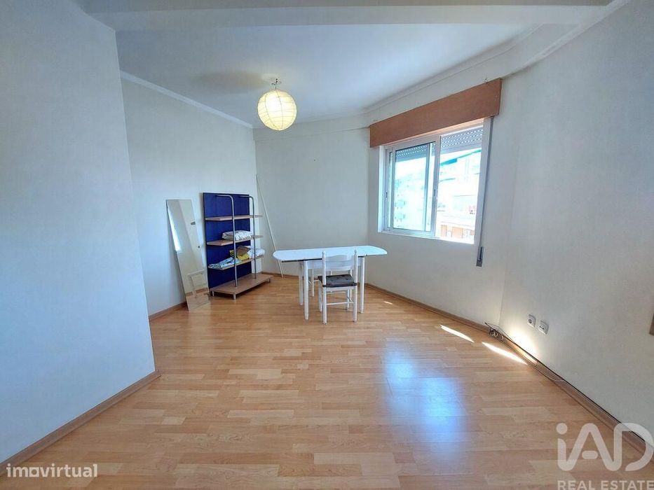 Apartamento T2 em Faro (Sé e São Pedro) de 80,00 m2