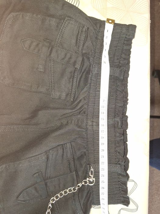 Reserved spodnie rozm.152