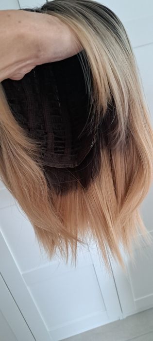 Peruka sarni blond