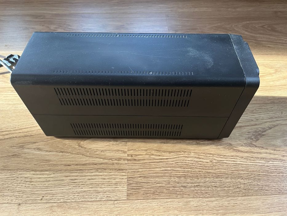 Zasilacz UPC APC bvx900LI-GR