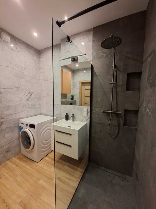 Studio 27m2 / klimatyzacja / parking
