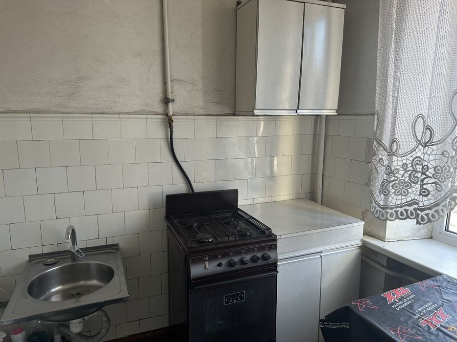 Комната посуточно. Центр. Хозяин. Ул. Пирогова.