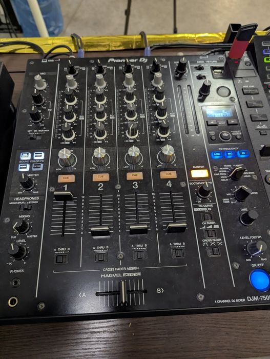 pioneer cdj 2000 - Купити музичні інструменти - Ціна на OLX.ua