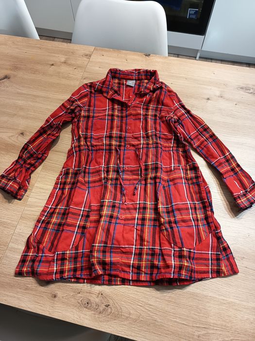 Przepiękna sukienka dla dziewczynki 122 rozmiar