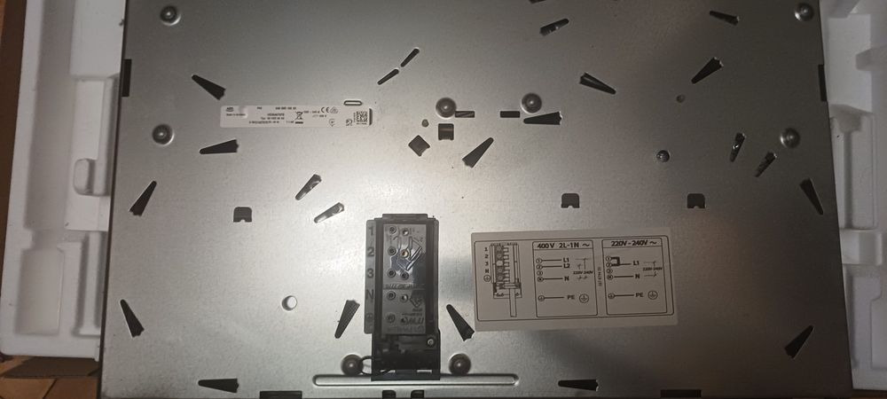 Варочна поверхня AEG HK 654070 FB