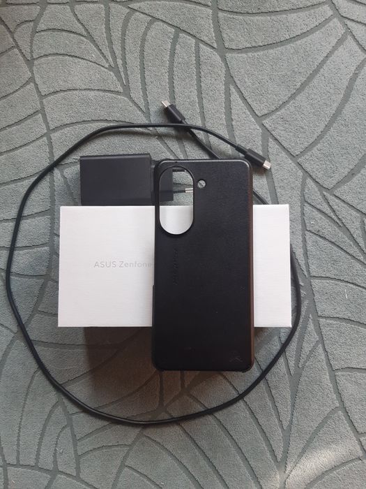 ASUS Zenfone 10 8GB RAM 256GB