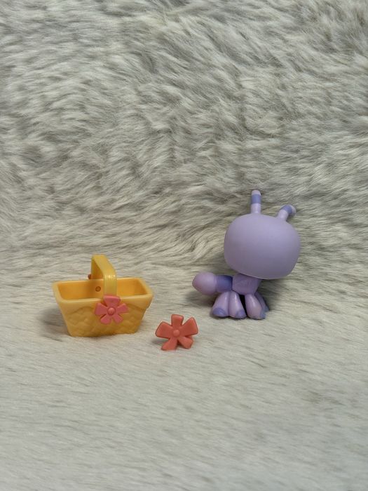 Figurka MRÓWKA #1308 Littlest Pet Shop LPS Hasbro