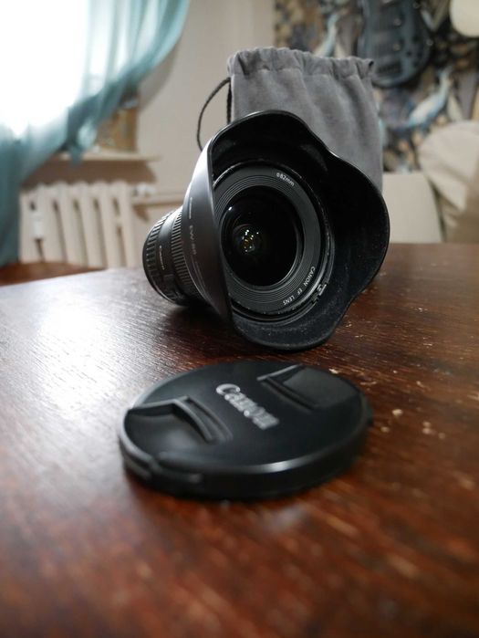 Canon EF 16-35mm f/2.8L II USM