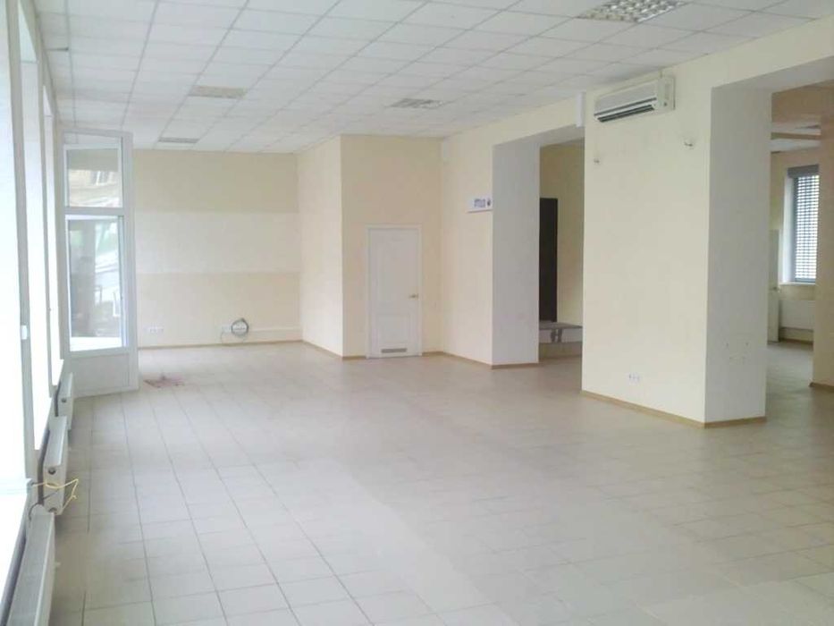 Аренда Салон Магазин Шоурум 150 м² Широкий фасад Б. Арнаутская,123