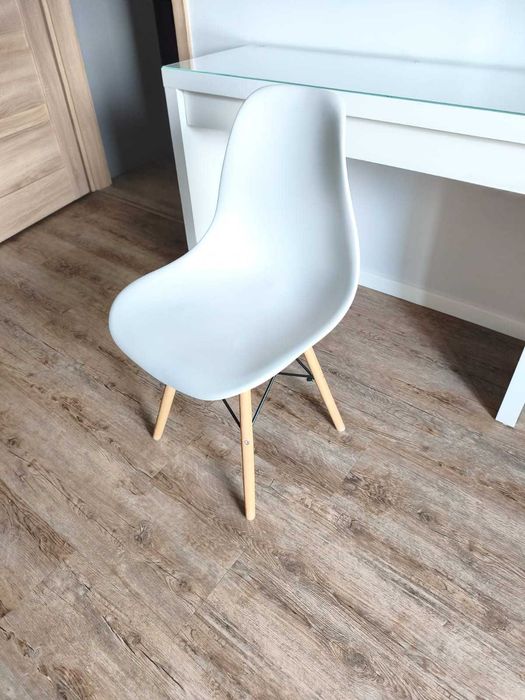 Toaletka Malm Ikea