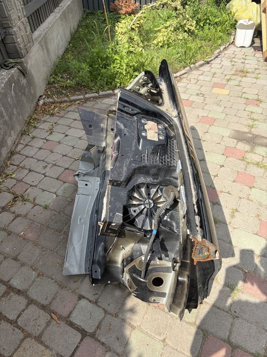 Задня ліва чверть BMW G30 2017-2024 колір 668
