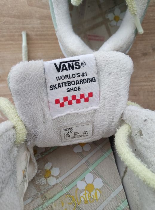 Vans пастельною зелені Vans Skate Wayvee Brighton Zeuner 38 розмір