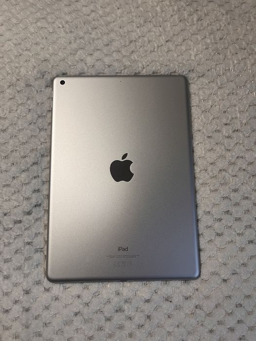 ipad 9 generacji 256gb + etui