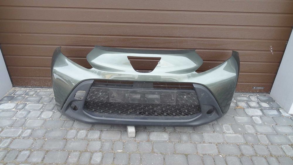 Toyota aygo X  22-  zderzak przód
