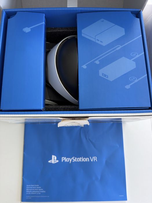 PS4 Pro 860GB + PS VR Original + 2 Comandos + 2 Jogos
