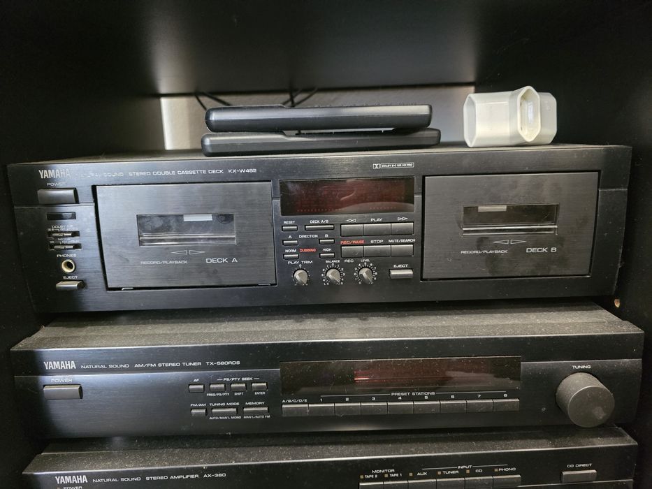 Armário de Som Yamaha