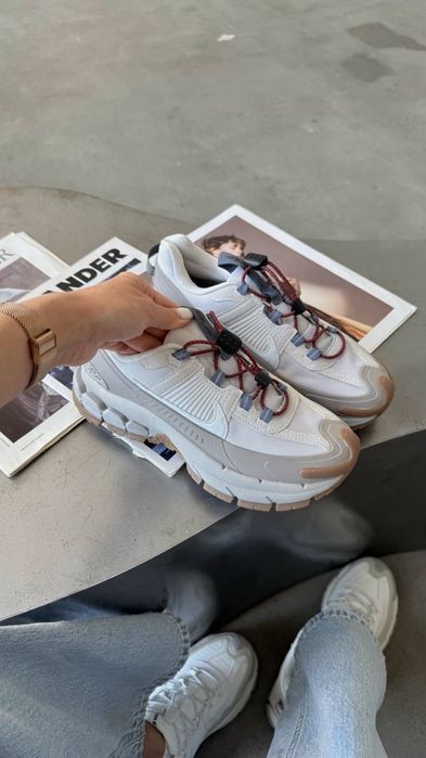 Кросівки (36-45) Nike Zoom Vomero 5 Roam Premium