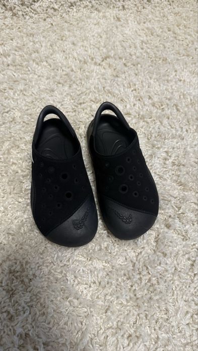 Дитячі кросівки, черевики, сандалі adidas, timberland, nike, crocs