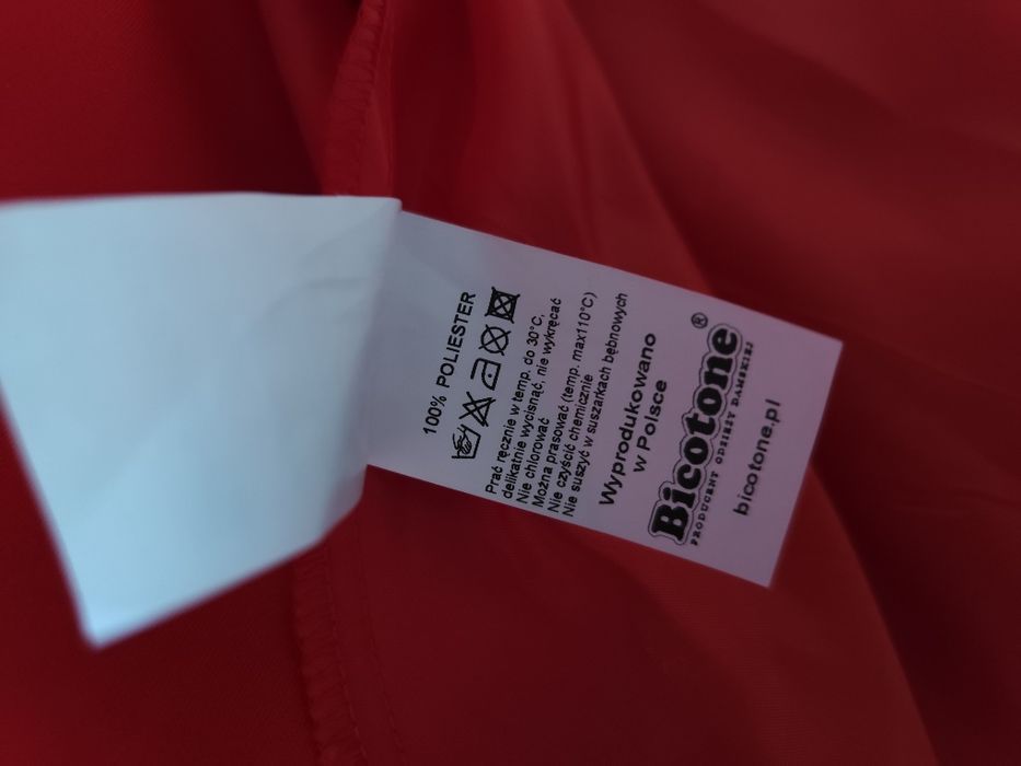 Czerwona sukienka, koronka, rozkloszowana / Bicotone S 36