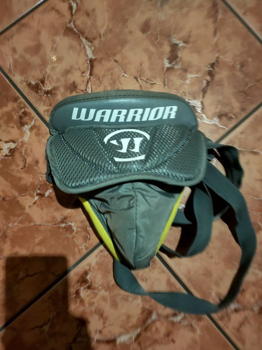 Suspenzor bramkarski dziecięcy warrior yth do 135cm wzrostu