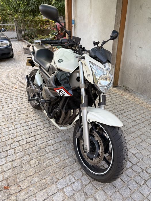 Vendo Yamaha XJ6