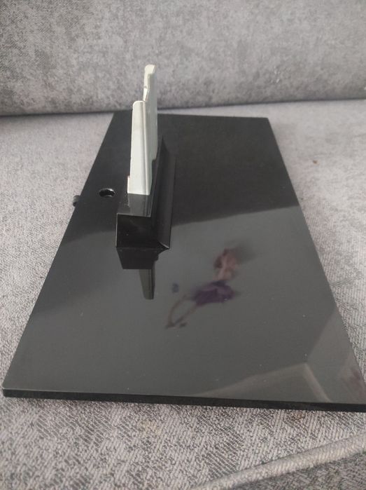 Podstawa do TV Toshiba 32AV933G 32LV933G