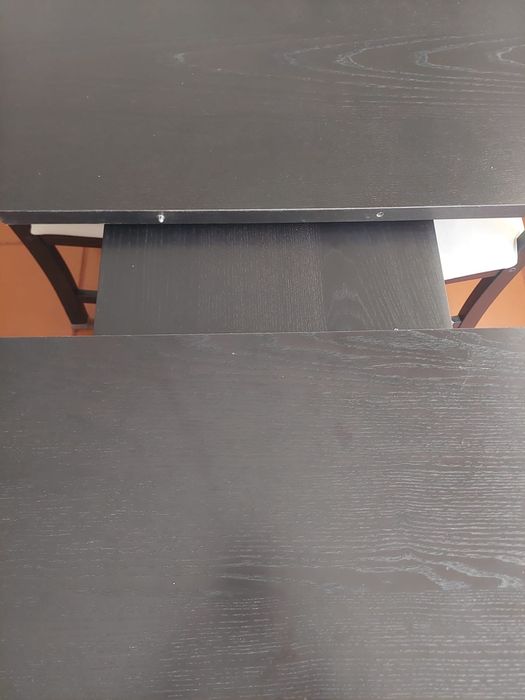 Mesa de jantar extensível