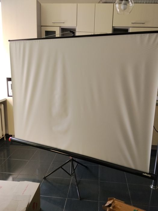 Екран для проектора