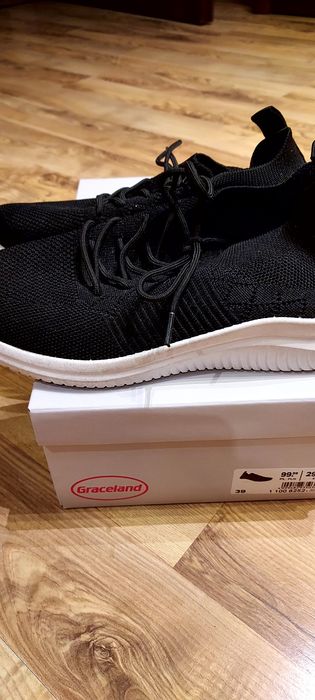 Sneakersy Graceland 39