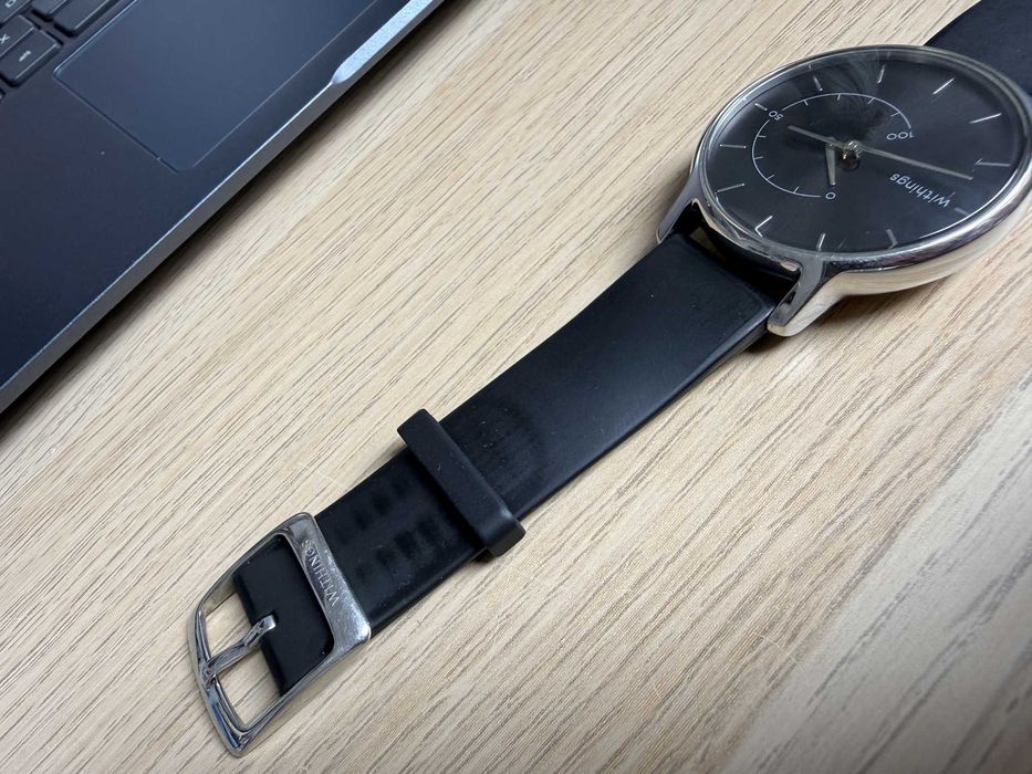 Withings Move smartwatch z analizą danych