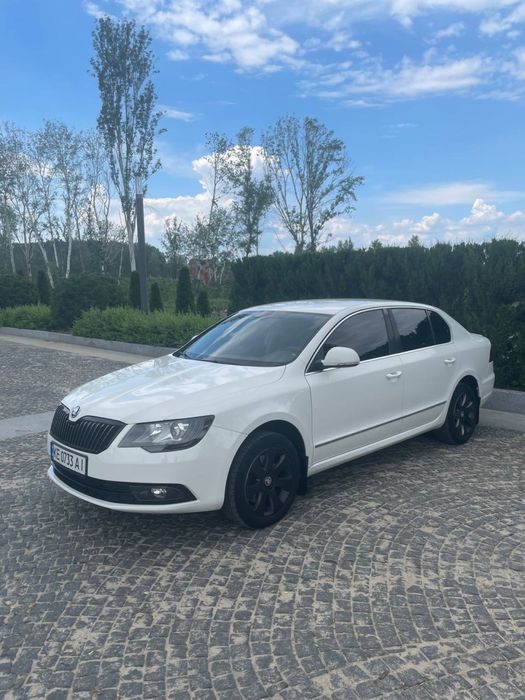 Шкода Суперб 1,8