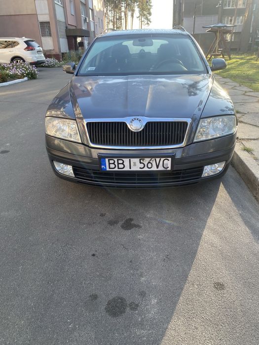 Продам авто Шкода А5 2.0 tdi на автоматі dsg dg250