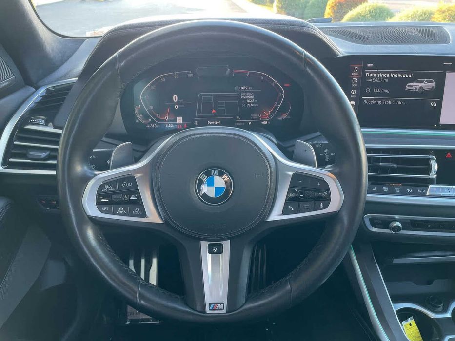 BMW X7 xDrive50i      2019