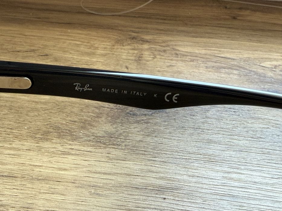 Ray-Ban RB4140 Wayfarer