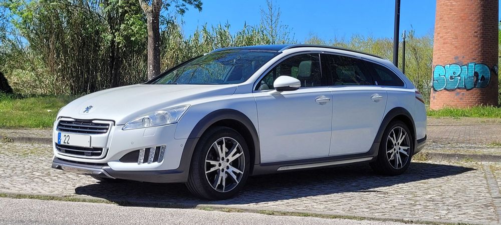 Peugeot 508 RXH 2012 híbrido