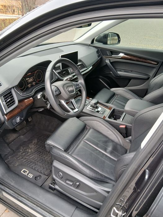 Продам ауди ку5 2019 рв максимальній комплектації