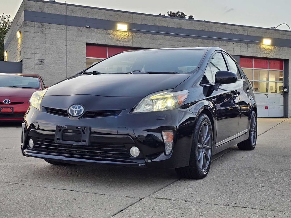 Toyota Prius      2014