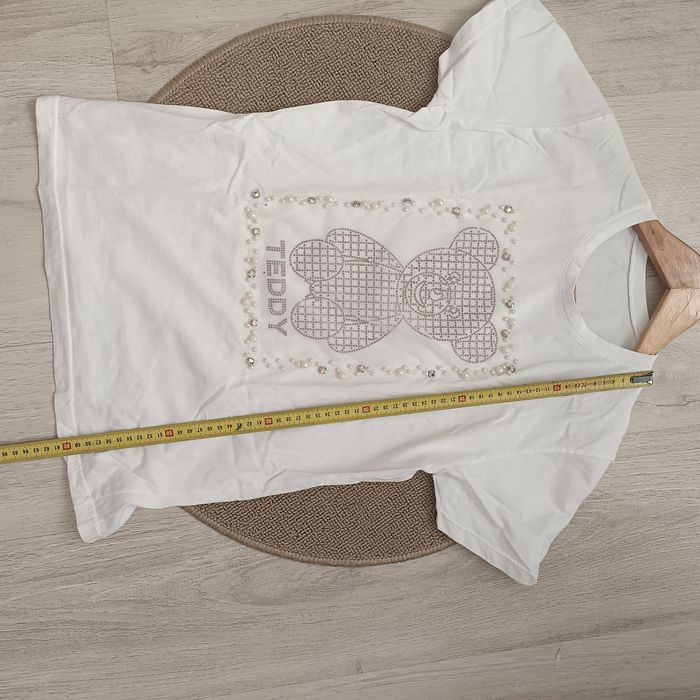 Koszulka, t-shirt biały, wzór miś, śnieżna biel, rozmiar uni - M