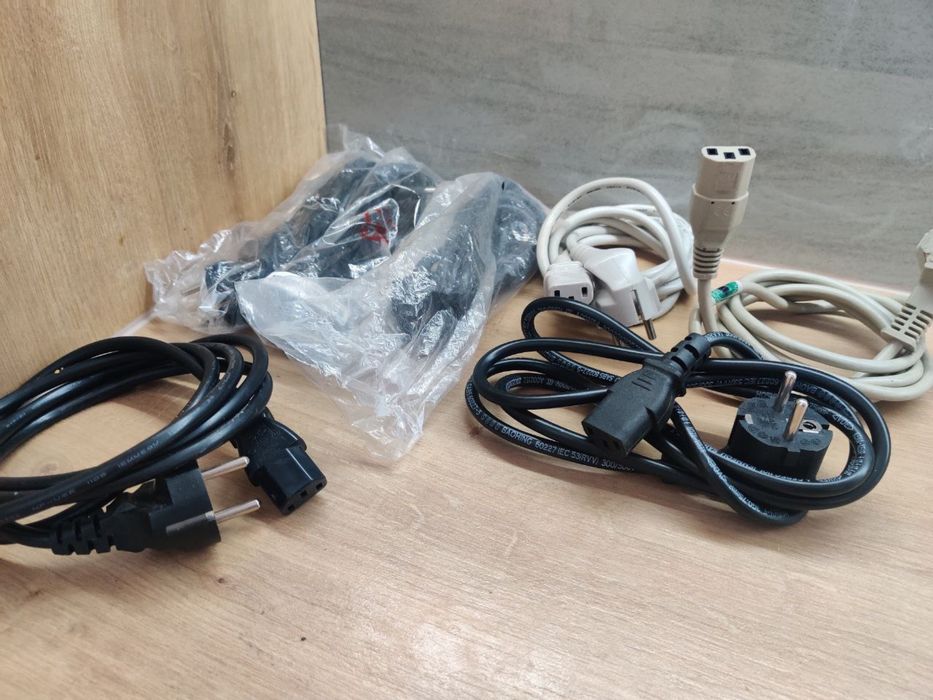 Кабель живлення ПК, VGA, mini-jack AUX